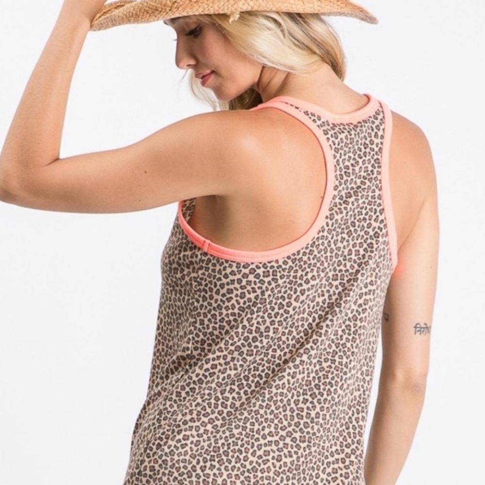7th Ray Women's Leopard Print Scoop-neck Racerback Tank Top